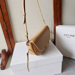 Сумка Celine бежевого цвета