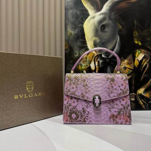Сумка Bvlgari фиолетового цвета