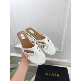 Мюли Alaia белого цвета