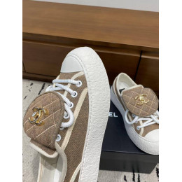 Кеды Chanel бежевого цвета