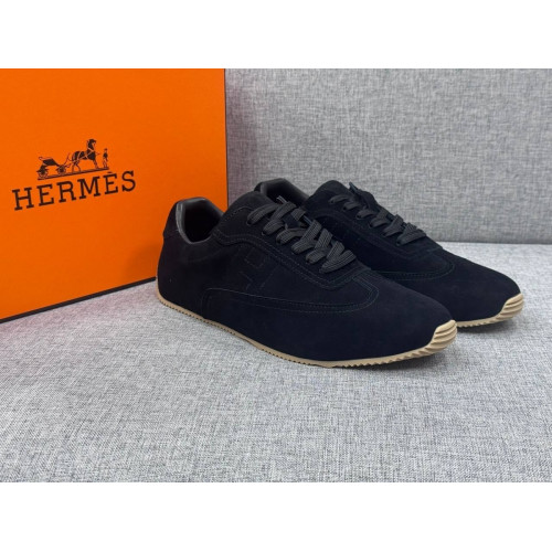 Кроссовки Hermes черного цвета