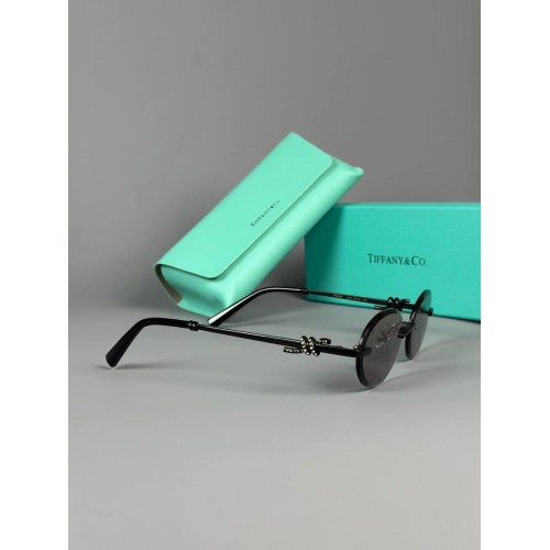 Очки Tiffany & Co. черного цвета
