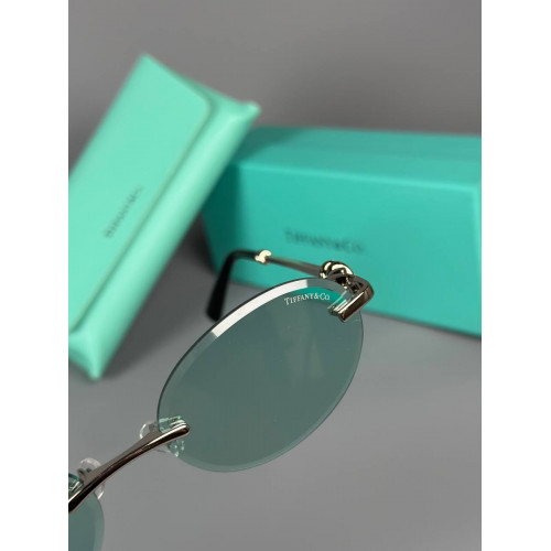 Очки Tiffany & Co. серебристого цвета