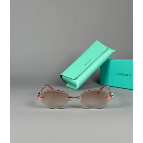 Очки Tiffany & Co. розового цвета