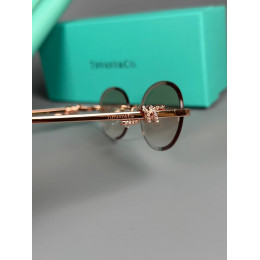Очки Tiffany & Co. розового цвета