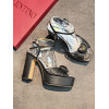 Босоножки Valentino черного цвета