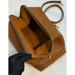 Сумка Celine оранжевого цвета