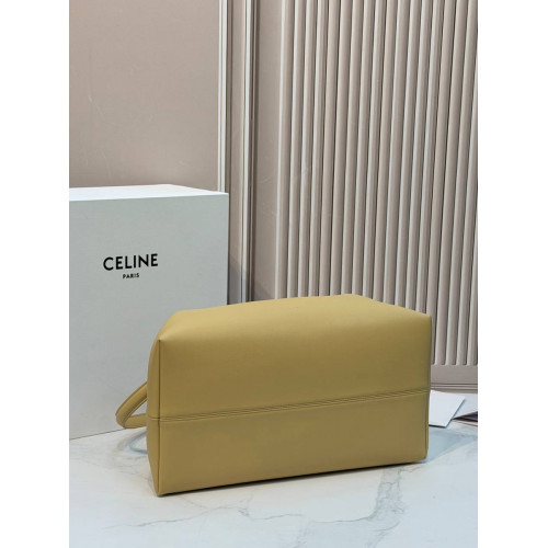 Сумка Celine желтого цвета