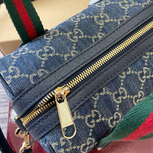 Сумка Gucci синего цвета