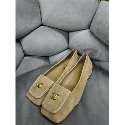 Балетки Chanel бежевого цвета