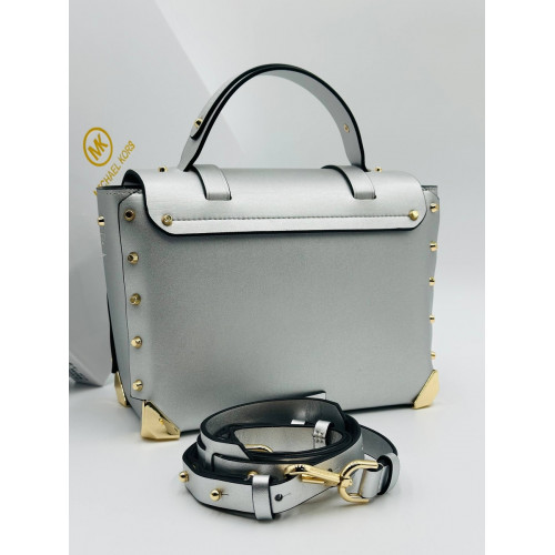 Сумка Michael Kors серебристого цвета