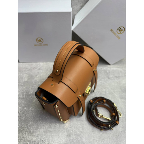 Сумка Michael Kors оранжевого цвета