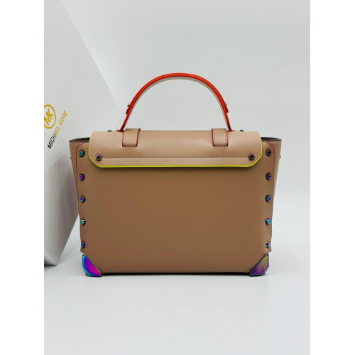 Сумка Michael Kors бежевого цвета