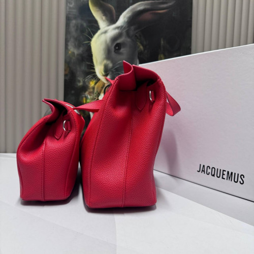 Сумка Jacquemus красного цвета