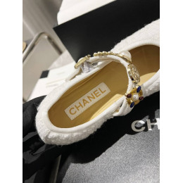 Балетки Chanel белого цвета