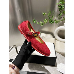 Балетки Chanel красного цвета