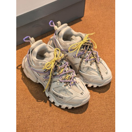Кроссовки Balenciaga бежевого цвета