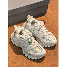 Кроссовки Balenciaga белого цвета
