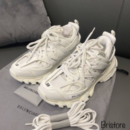 Кроссовки Balenciaga бежевого цвета