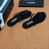 Шлепанцы Chanel черного цвета