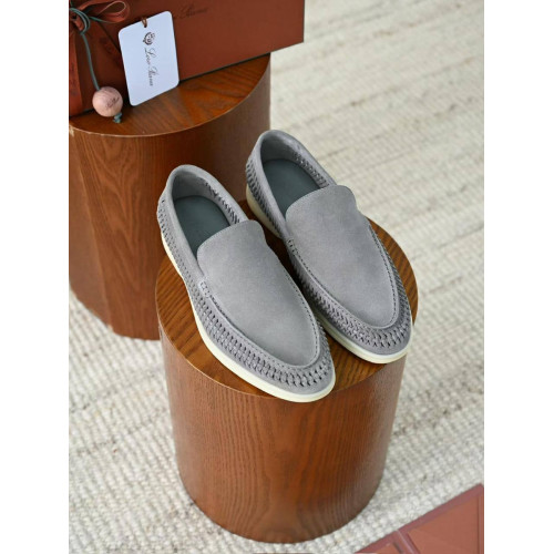 Лоферы Loro Piana серого цвета
