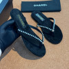 Шлепанцы Chanel черного цвета