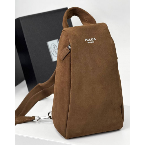 Рюкзак Prada оранжевого цвета
