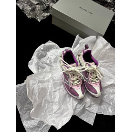 Кроссовки Balenciaga фиолетового цвета