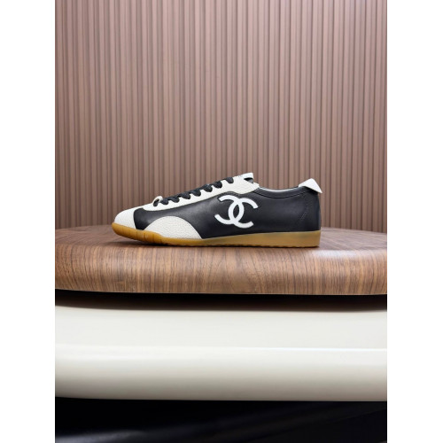 Кроссовки Chanel