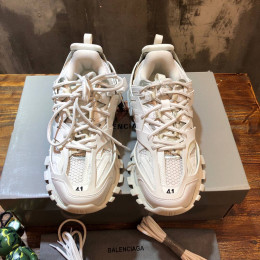 Кроссовки Balenciaga