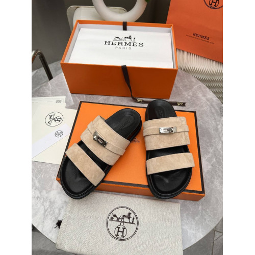 Шлепанцы Hermes