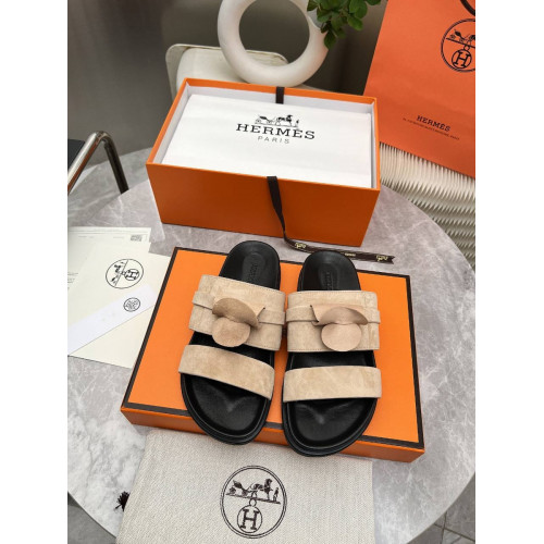 Шлепанцы Hermes