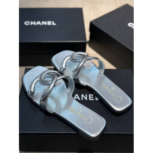 Шлепанцы Chanel