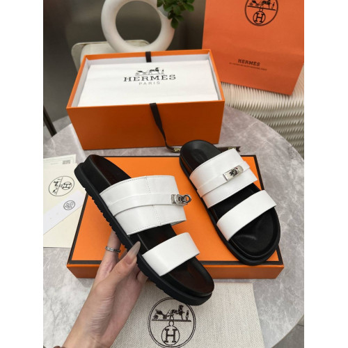 Шлепанцы Hermes