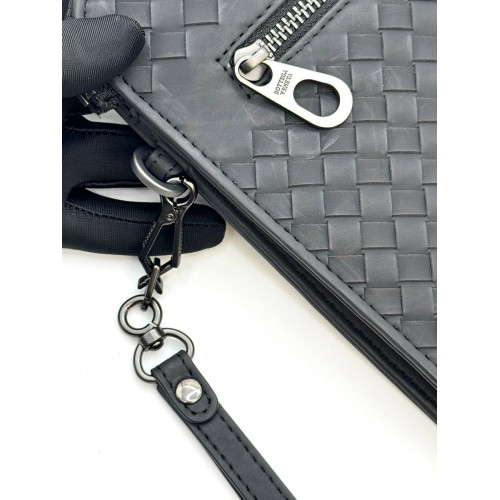 Клатч Bottega Veneta
