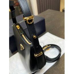 Сумка Prada
