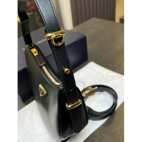Сумка Prada