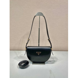 Сумка Prada