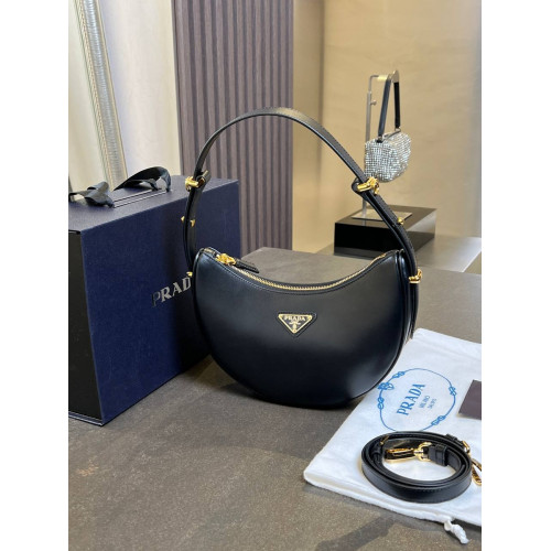 Сумка Prada