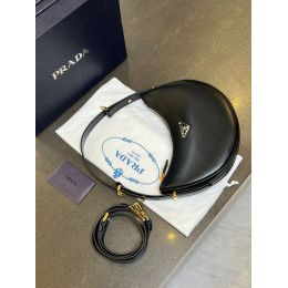Сумка Prada