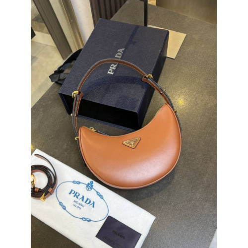 Сумка Prada