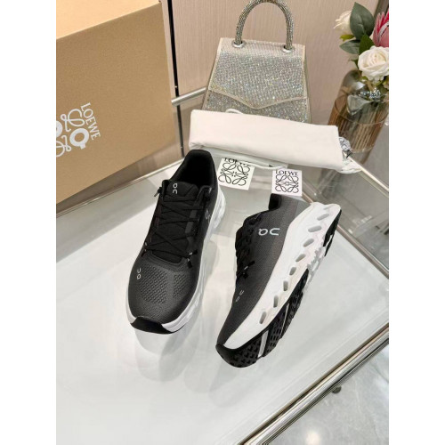 Кроссовки Loewe