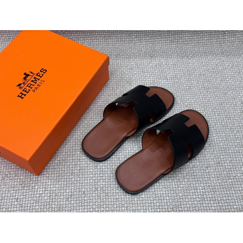 Шлепанцы Hermes