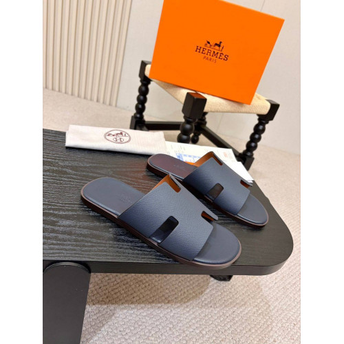 Шлепанцы Hermes