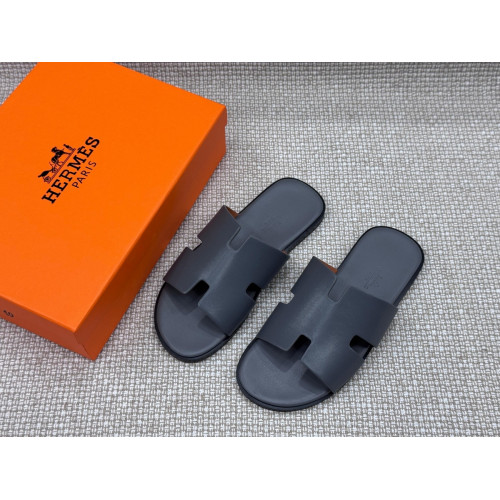 Шлепанцы Hermes