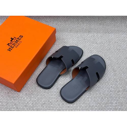 Шлепанцы Hermes