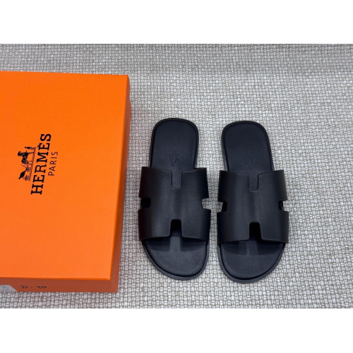 Шлепанцы Hermes