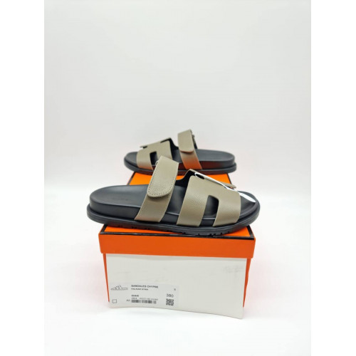 Шлепанцы Hermes