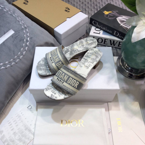 Сабо Dior