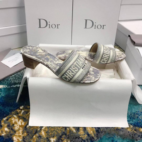 Сабо Dior